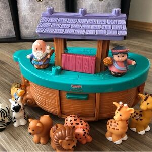 Little People Noah’s Ark Boat and Animals